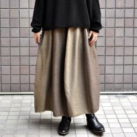 【SALE20%OFF】¥28,600→￥22,880 / FACTORY（ファクトリー）/ 綿ウール朱子織 バルーンスカート