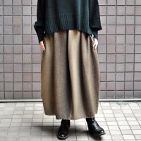 【SALE25%OFF】¥28,600→￥21,450 / FACTORY（ファクトリー）/ 綿ウール朱子織 バルーンスカート