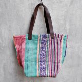 vintage kantha ralli quilt bag / ヴィンテージカンタ ラリーキルトバッグ（スクエアL）【一点物】