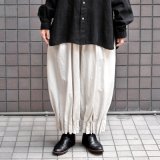 【2025AW】FACTORY（ファクトリー） / ジンバブエコットン プリーツパンツ