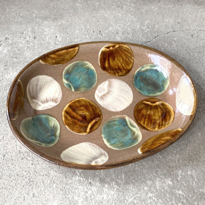 画像2: エドメ陶房 / オーバル皿（貝紋）