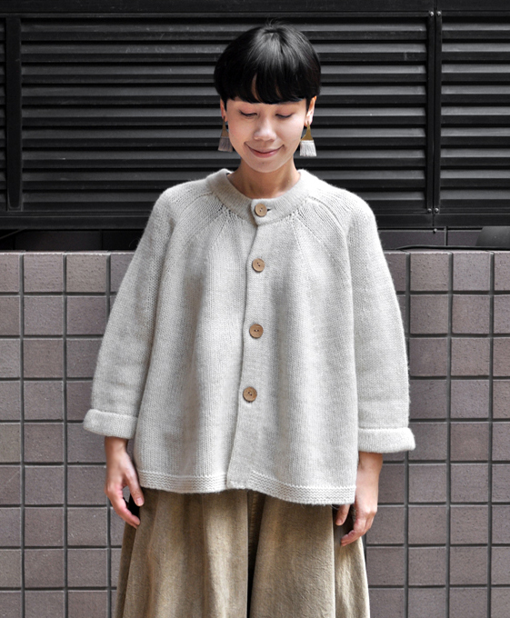 2024AW】FACTORY（ファクトリー）/ モンゴリアンウール ラグランカーディガン - “ MIGRATORY ” web shop